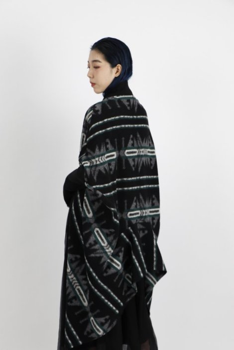 Asymetrický ženský kabát - kardigan